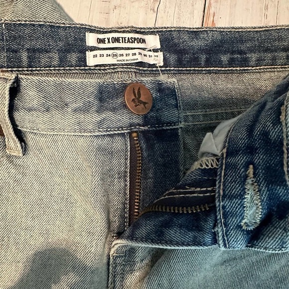 One Teaspoon Awesome Baggies Size 25 Blue Light Wash - Picture 7 of 11